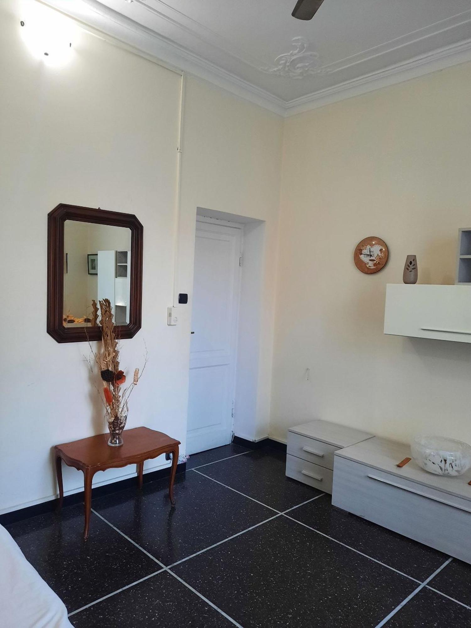 Comfortable One Bedroom With Parking Space In The Center Of