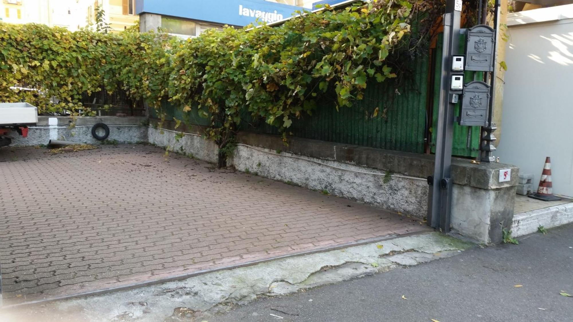 Comfortable One Bedroom With Parking Space In The Center Of Apartment