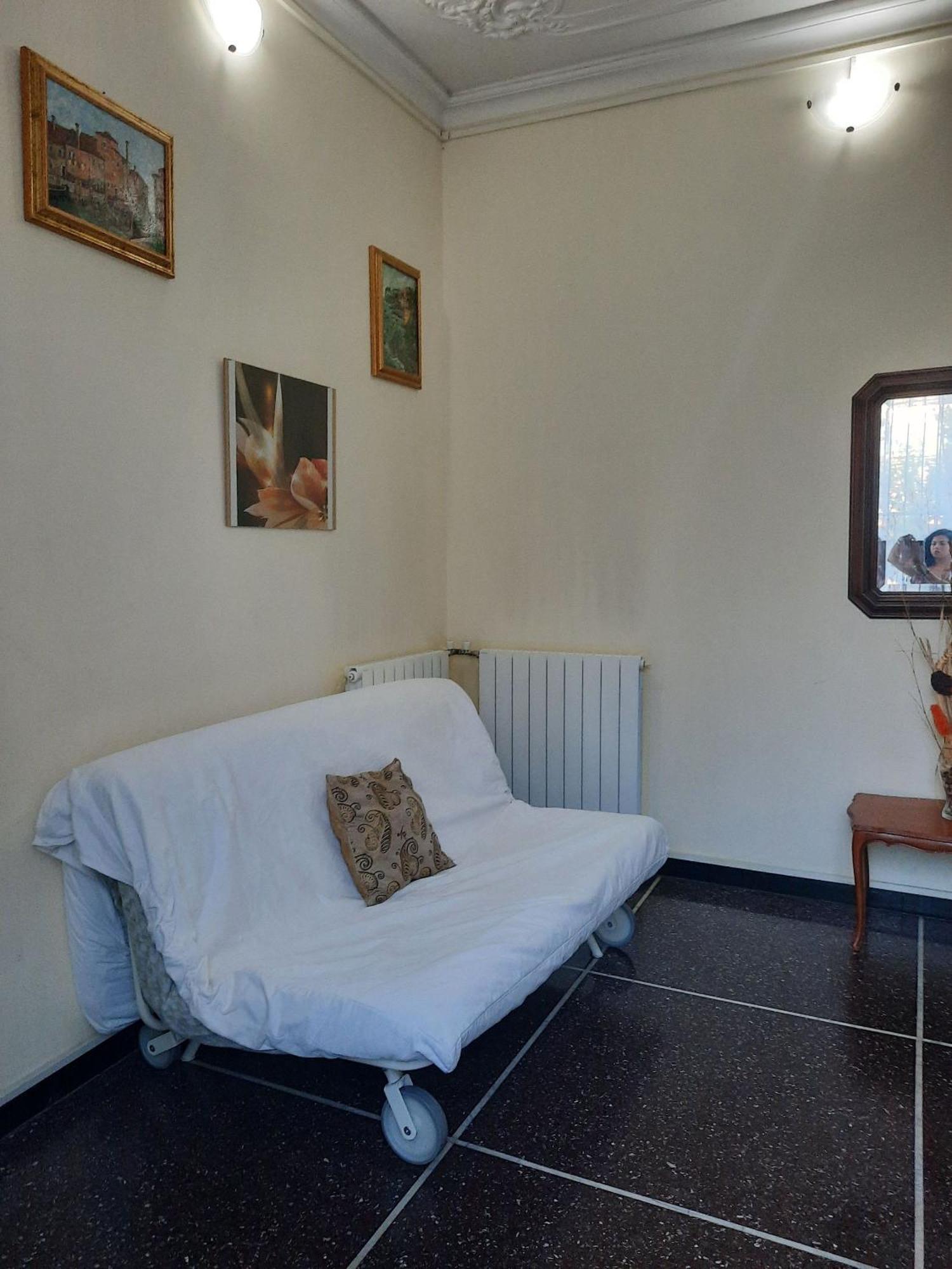 Appartement Comfortable One Bedroom With Parking Space In The Center Of Genua