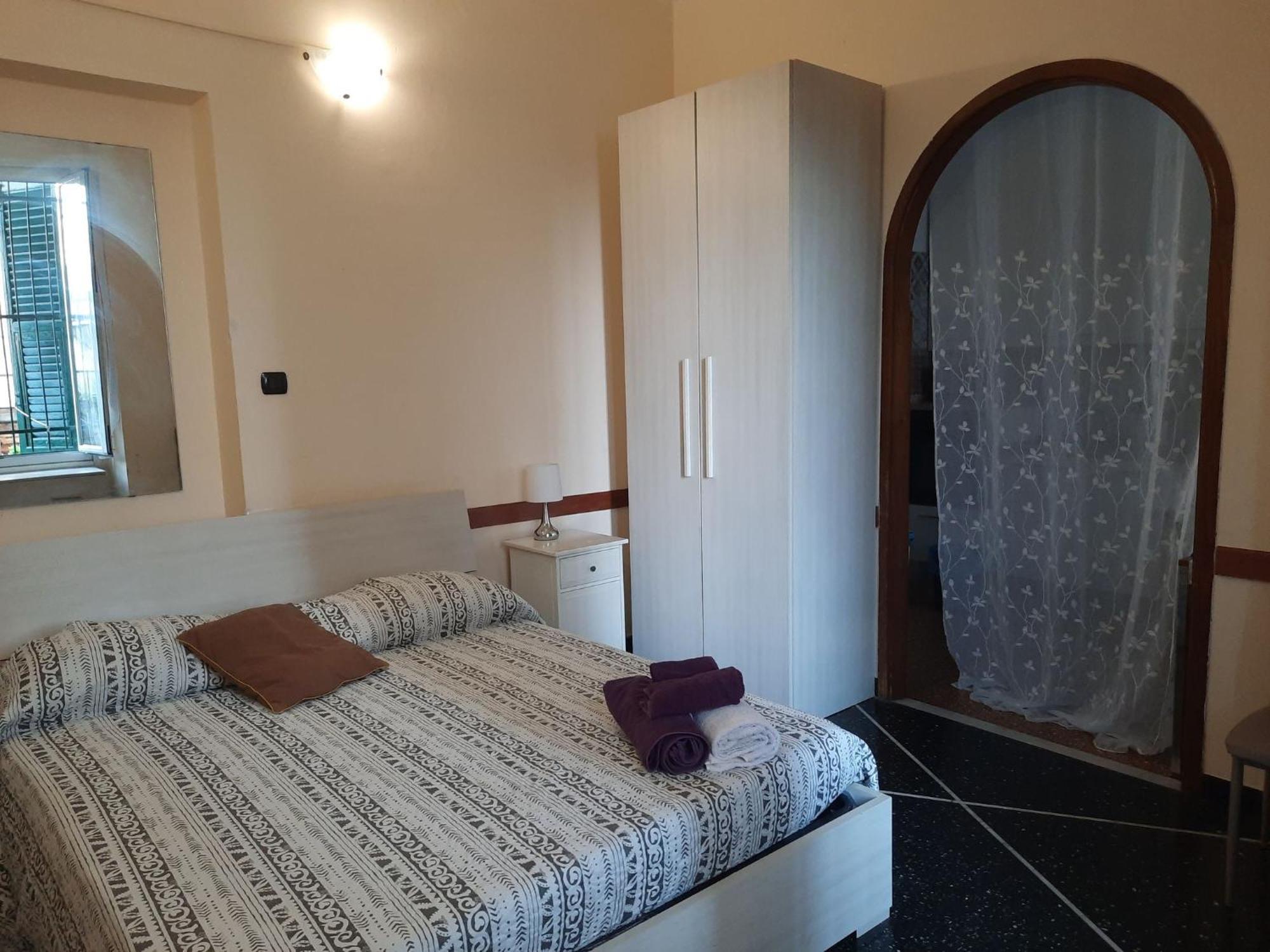 Comfortable One Bedroom With Parking Space In The Center Of Genua